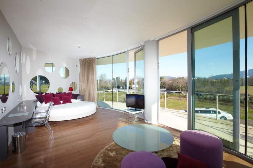 Hotel Pisa Tower Plaza Camera foto The interior of a typical apartment